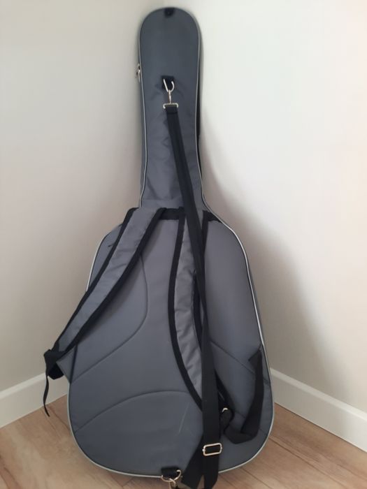 Гитара 6ти  струнная.