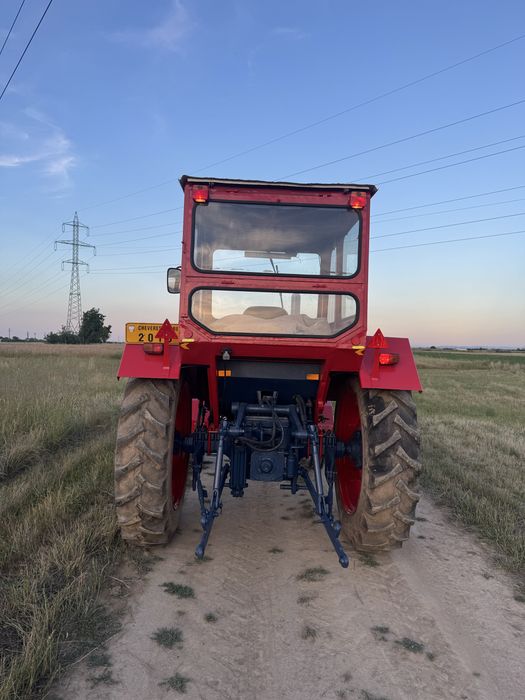 Vand tractor UTB 650