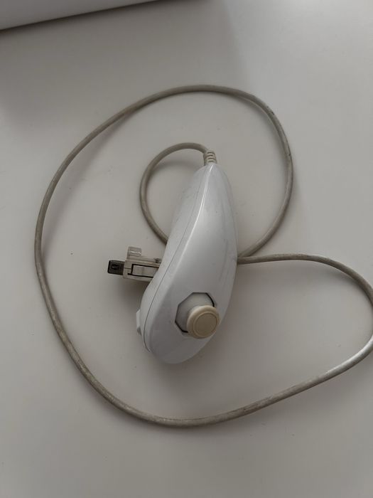 Nintendo Wii Mini RVL-201 + 6 jocuri originale + Wii Remote + Nunchuk