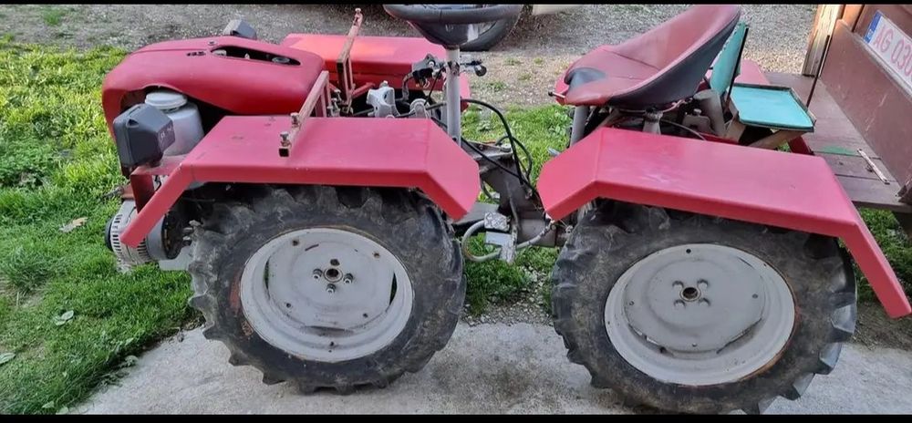 Vând tractor Pasquali