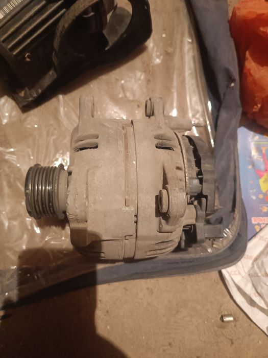 Продам запчасти volkswagen golf v