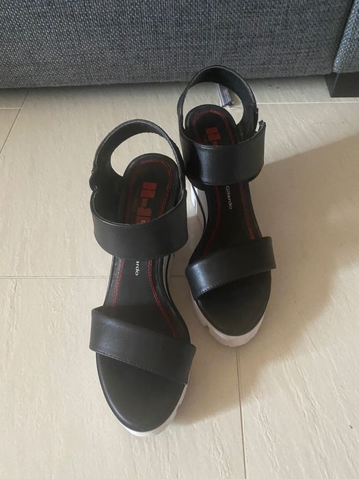 Продавам летни сандали