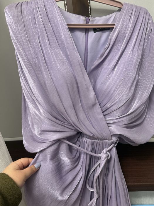 Продам шикарное платье