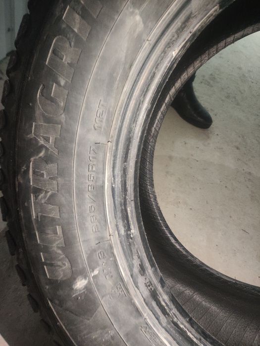 Продам шины хорошие