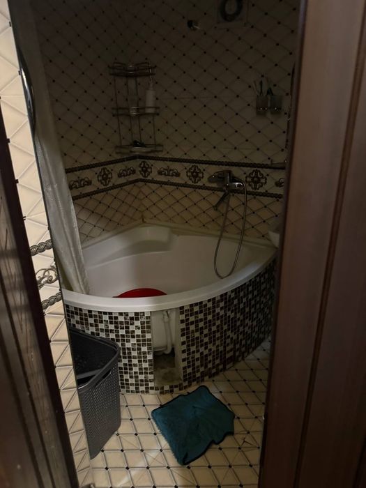 Кора камиш 2/3
3/4/4
70 кв.м Балкон 2*6
Ремонт евра ремонт