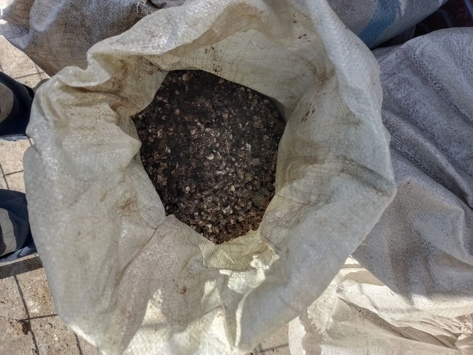 Навоз куриный с опилками