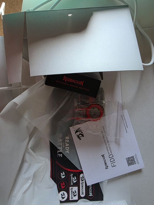 Tastatura Red Dragon K638WB RGB