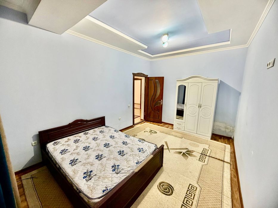 Golden leaf savdosi orqasida metro yaqinda arenda bezmakler