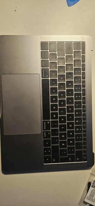 macbook pro 13 - Laptopuri oferte online | OLX.ro