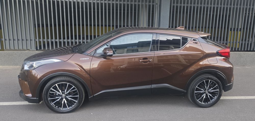 TOYOTA C-HR 2018 — imagine 2