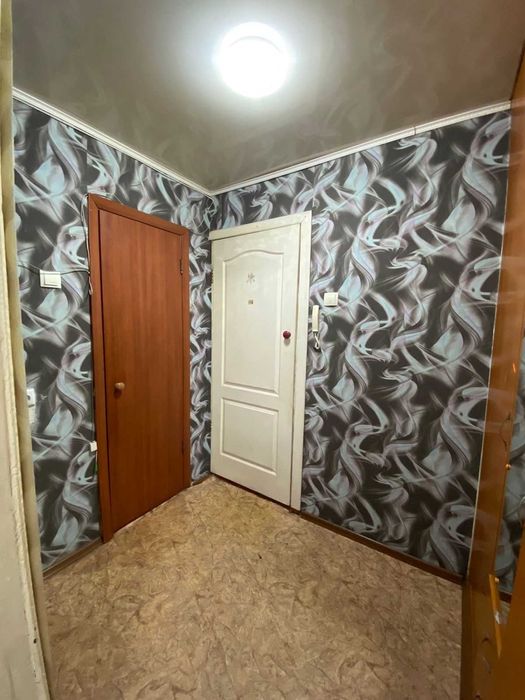 продам 1-комнатную квартиру