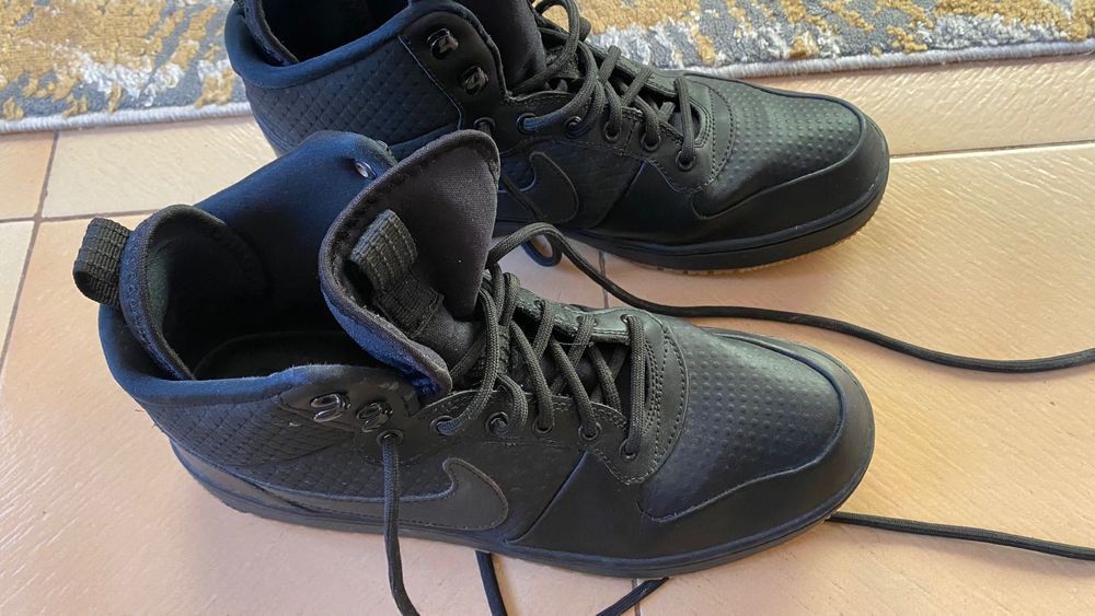 Боти Nike 43/44 номер