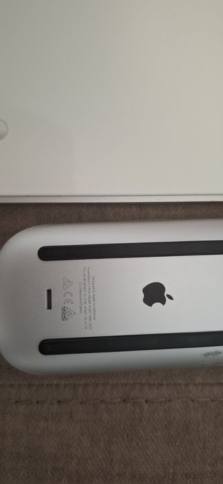 Tasatura mouse apple