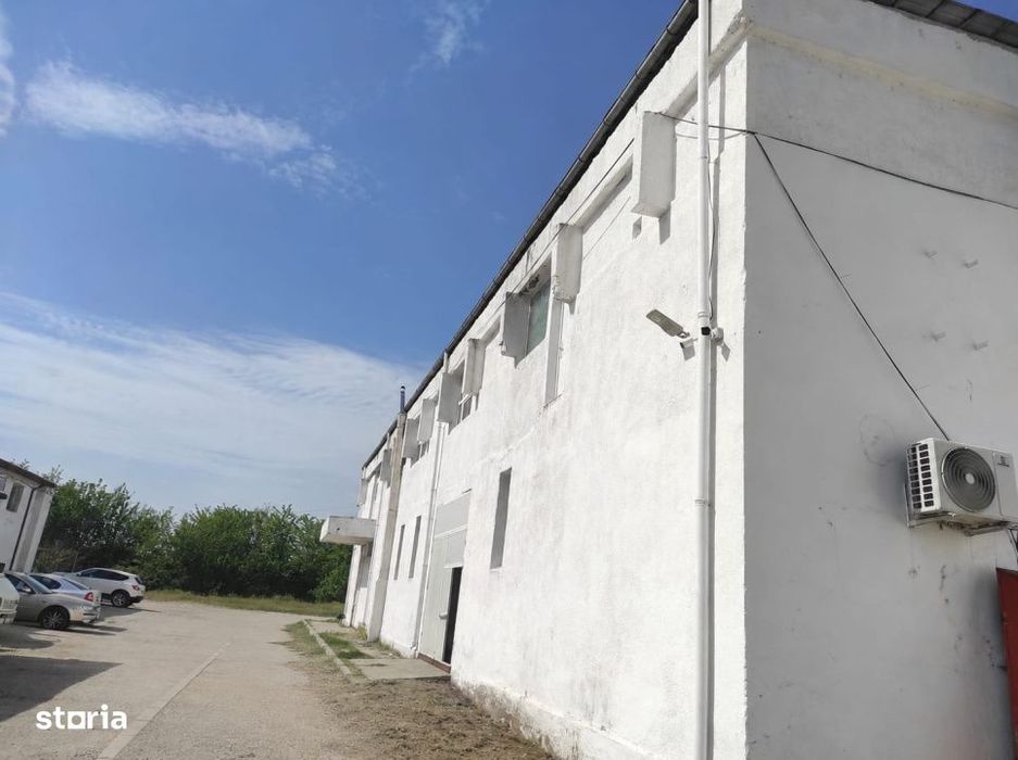 Hala industriala 960 mp, curte 1300 mp, panouri fotovoltaice 30 kW, zo