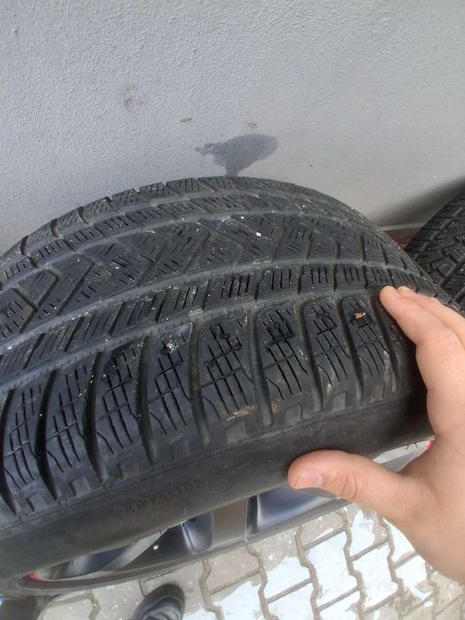 Jante BMW X5 R19 + anvelope iarnă 255/285 R19 – Set complet
