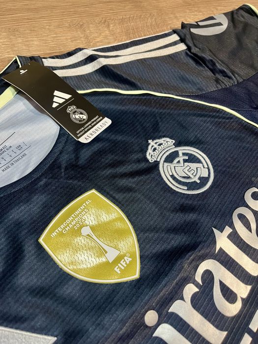 Екип на Реал Мадрид с Вини, Мбапе и Белингам