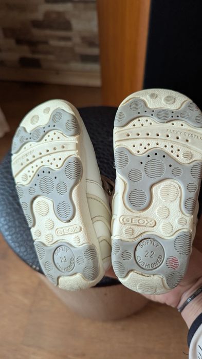 Детски сандали Geox номер 22