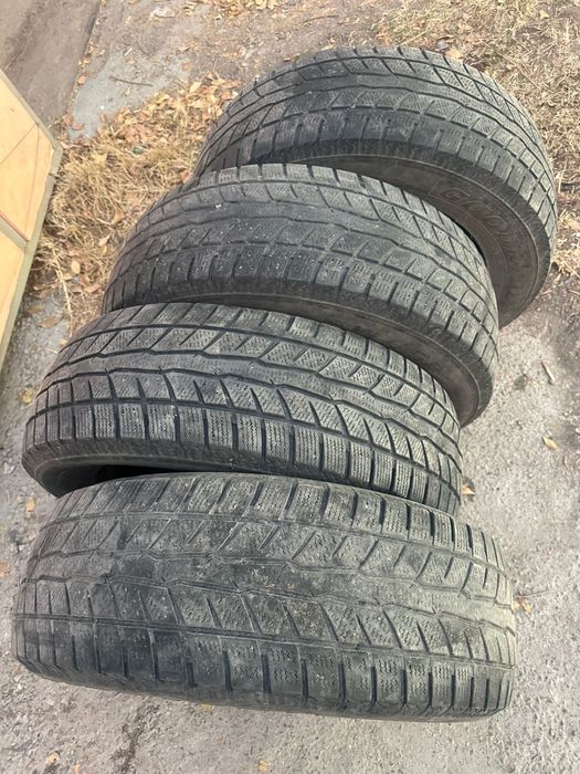 Продается зимняя резина
