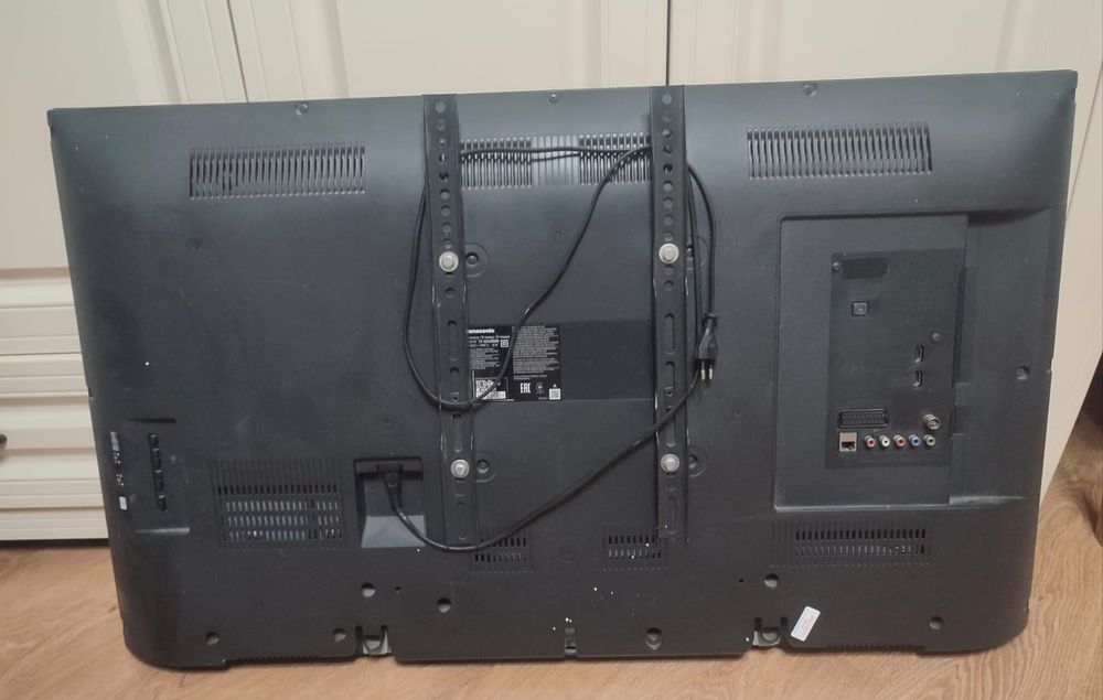 Продам телевизор Panasonic 15 тыс.тг