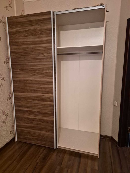продаются два шкафа в отличном состоянии