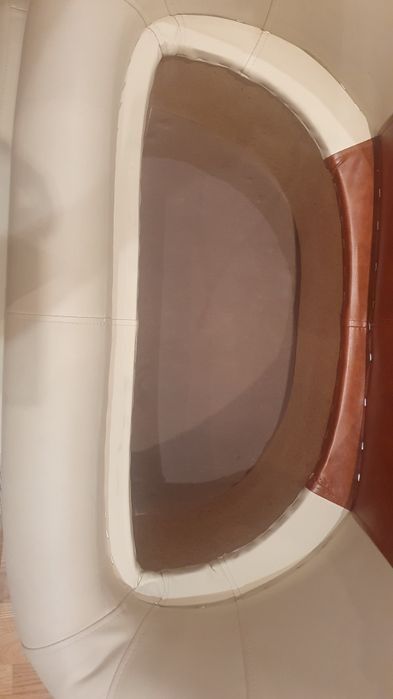 Продаем  диван и учебную мебель, Польша.