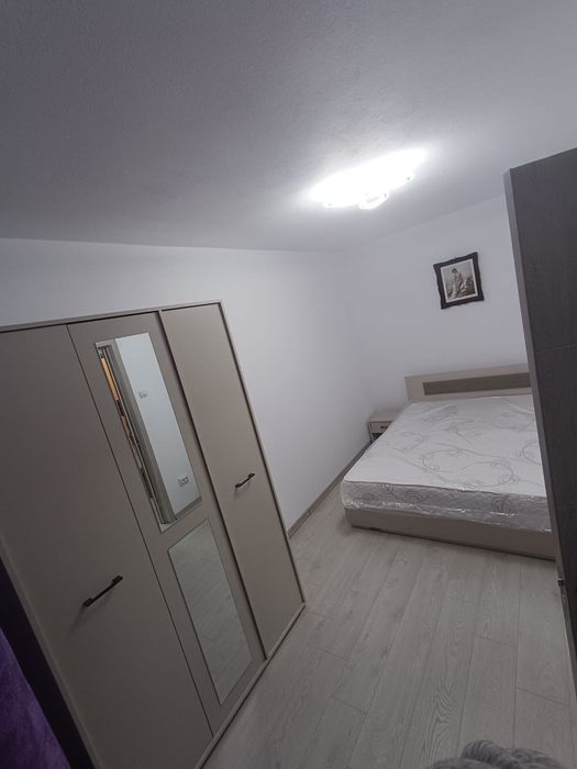 Închiriere apartament 2 camere Vălenii de munte centru