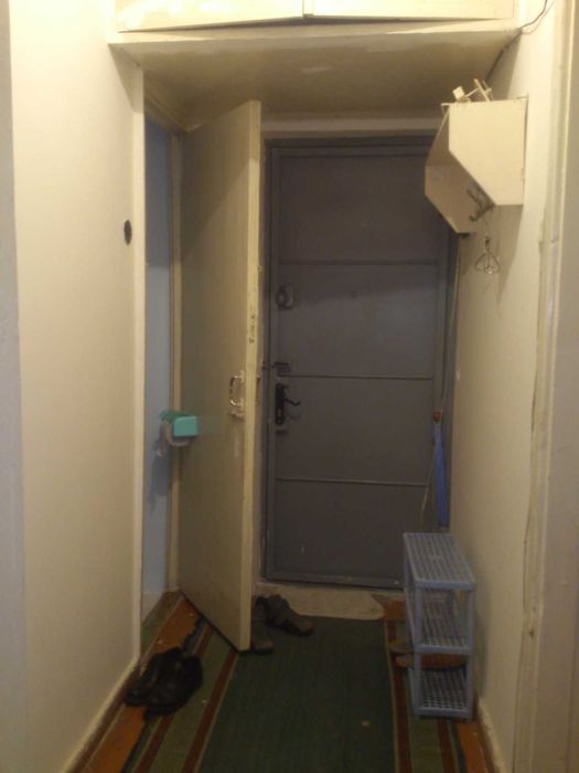 чиланзар -18 , трёхкомнатная, локация отличная