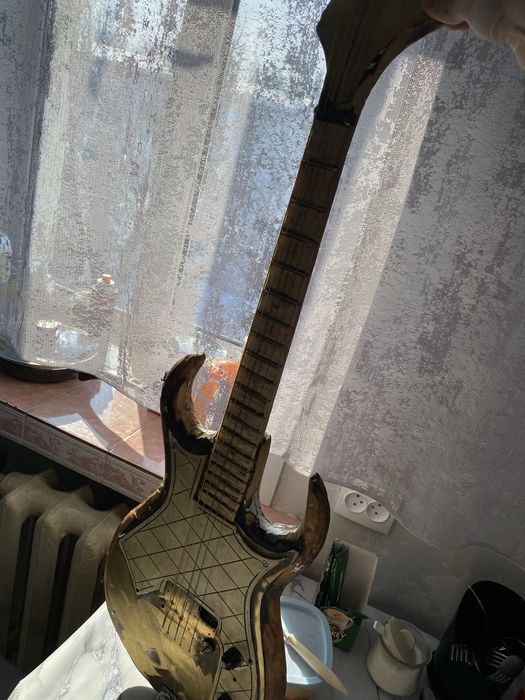 Электро-гитара урал 70-х