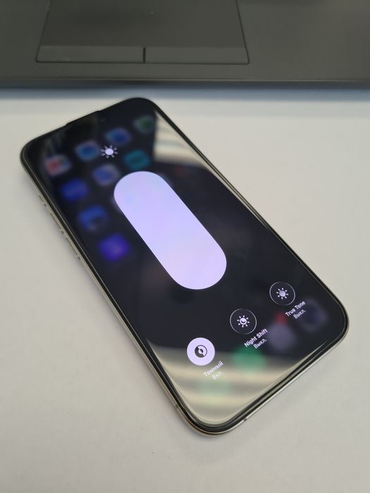 iPhone 15 PRO 256GB