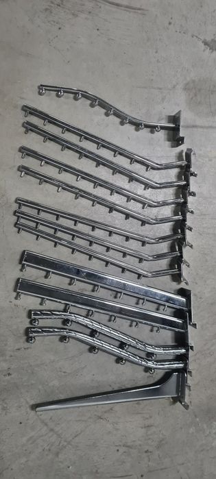 Крючки, кронштейны