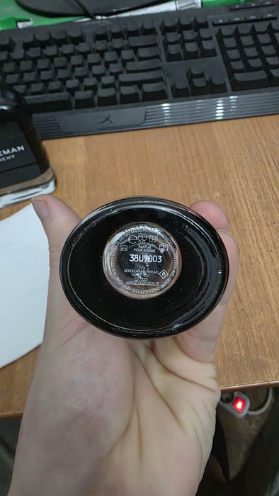 Продам или обменяю парфюм Armani code profumo