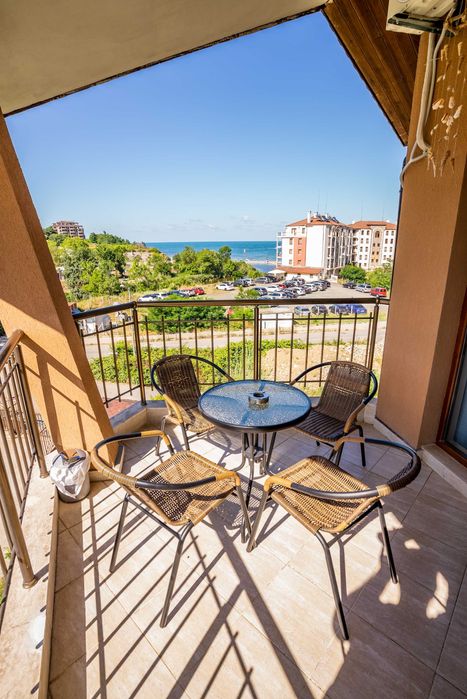 Продава се Четиристаен апартамент в Царево - 105 кв.м за 811 €/кв.м - Снимка #21