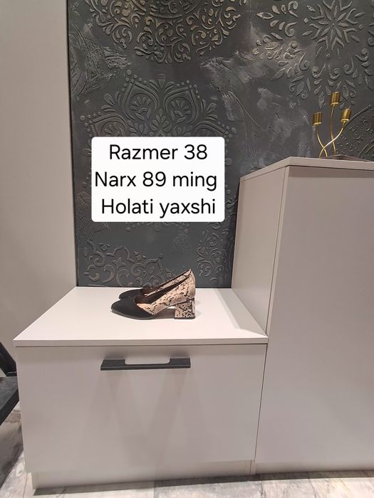 Ayollar oyoq kiyimlari