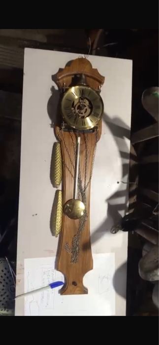 Часы настенные старинные