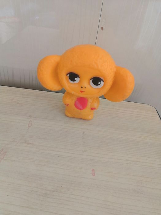 Продам игрушки совпластитал и юла