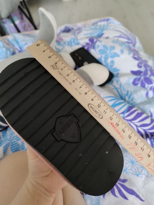 Детская обувь 24-25