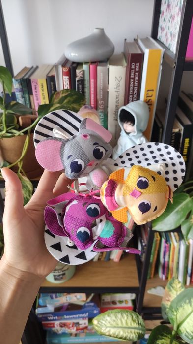 Музикална играчка за количка Tiny Love