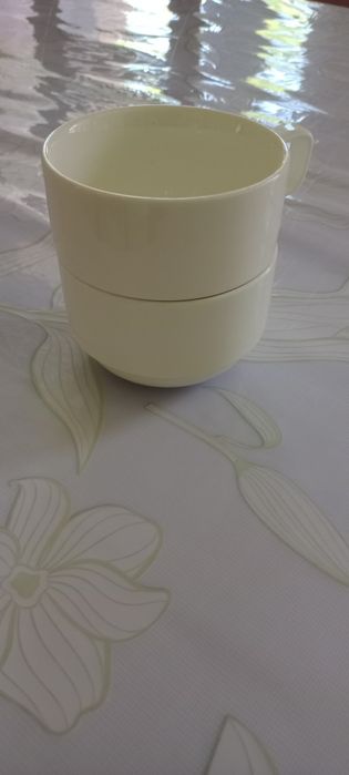 Продам посуды белые