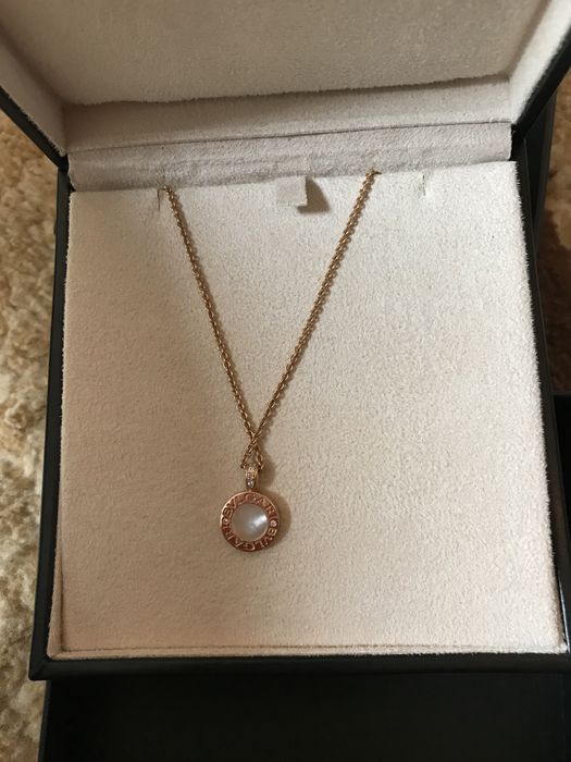 Colier aur cu diamante