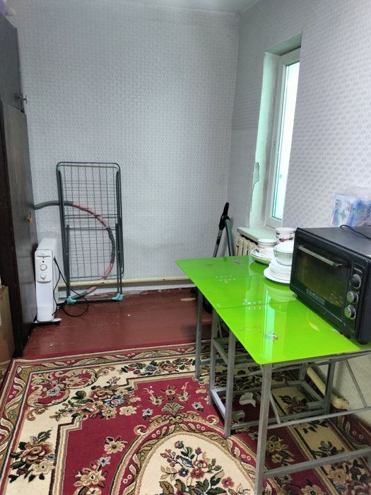 Үй сатылады.  Продаётся дом.
