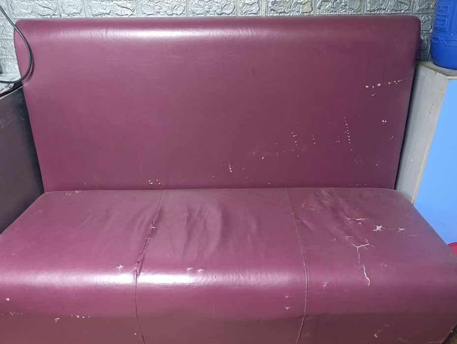 Диван для кафе .