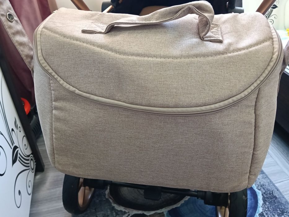 Продам 2 в 1 коляску трансформер