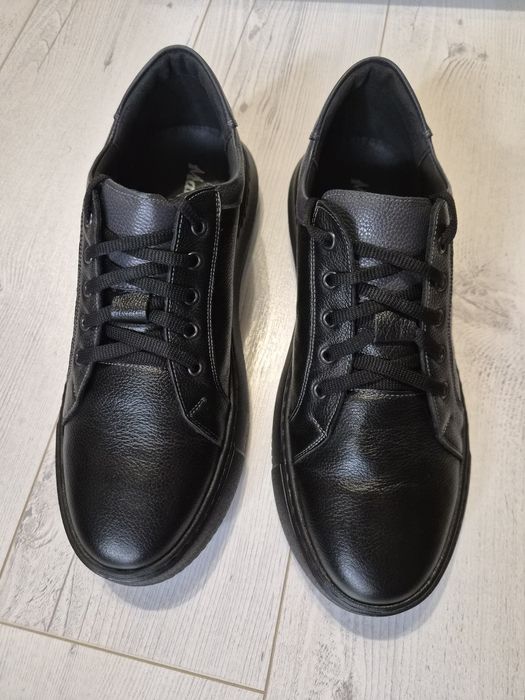 Pantofi casual barbati piele Nr. 42 impecabili