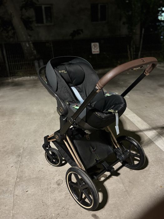 Vand Carut Cybex Platinum Priam Rose Gold by Jeremy Scott