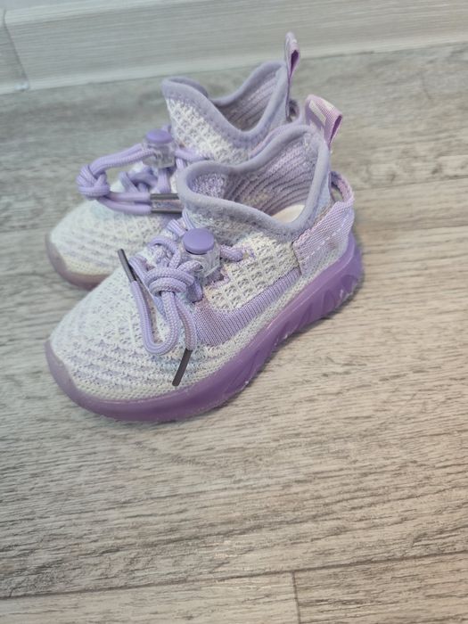 Кросовки сетка 23р