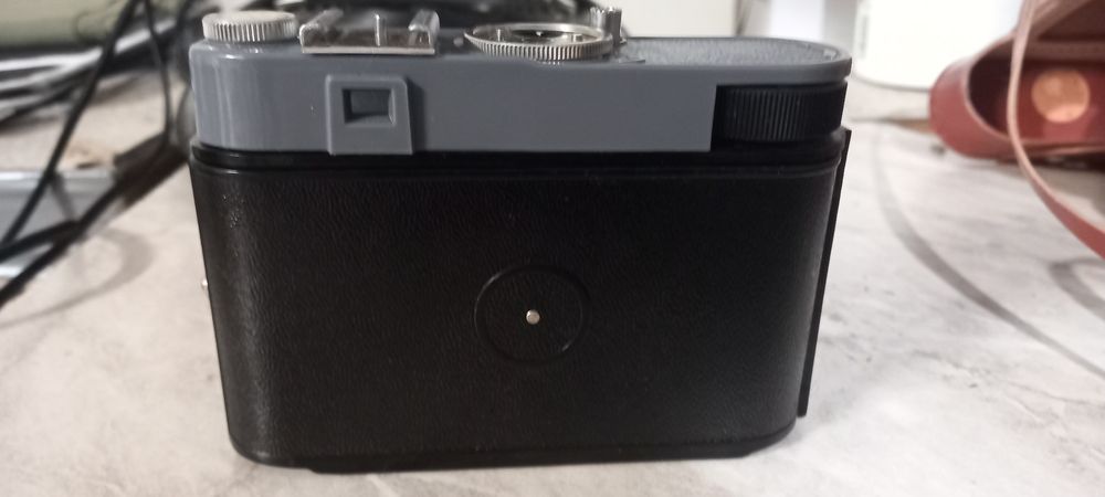 Ретро апарат за снимки -Смена 8