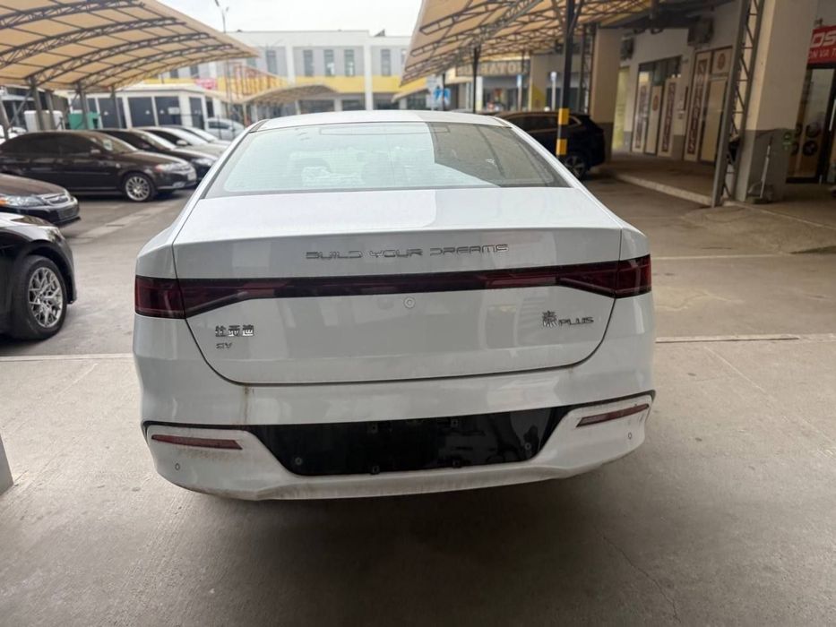 BYD Qin EV 2025 — 5