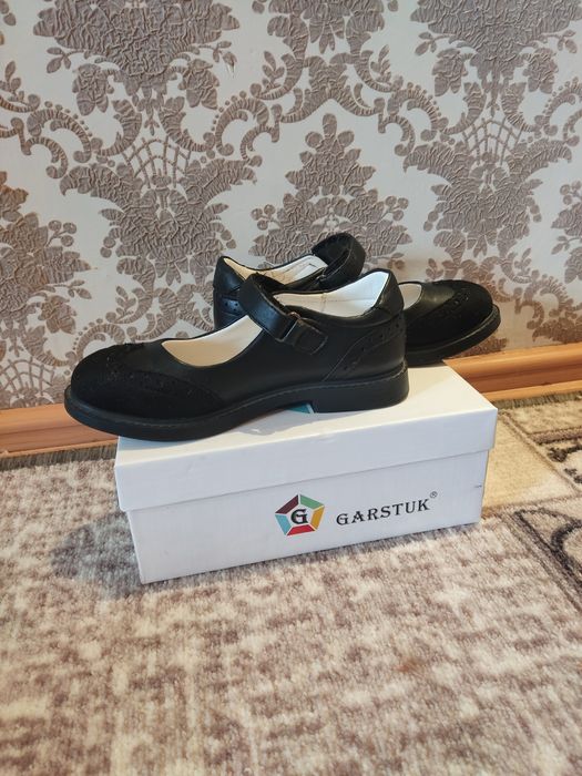 Туфли для девочки