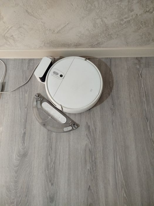 Робот пылесос xiaomi