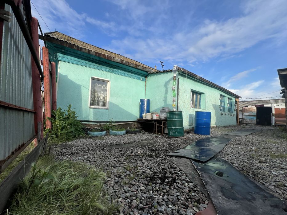 Продается дом в рабом районе